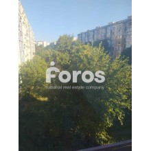 Гарсониера с две изложения в саниран панелен блок в к-с Славейков до Д Г